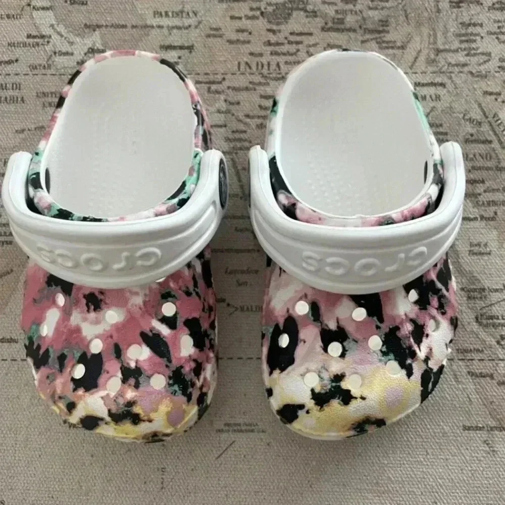 Crocs Classic Tie Dye Mania Clog Size 4